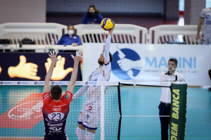 attacco tillie top volley